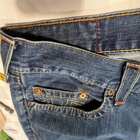 Up for sale are: True Religion World Tour Section Bobby Row 34 Seat 33 - Picture 6 of 6